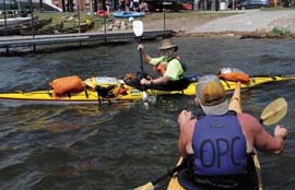 Legally blind kayaker going down Mississippi solo